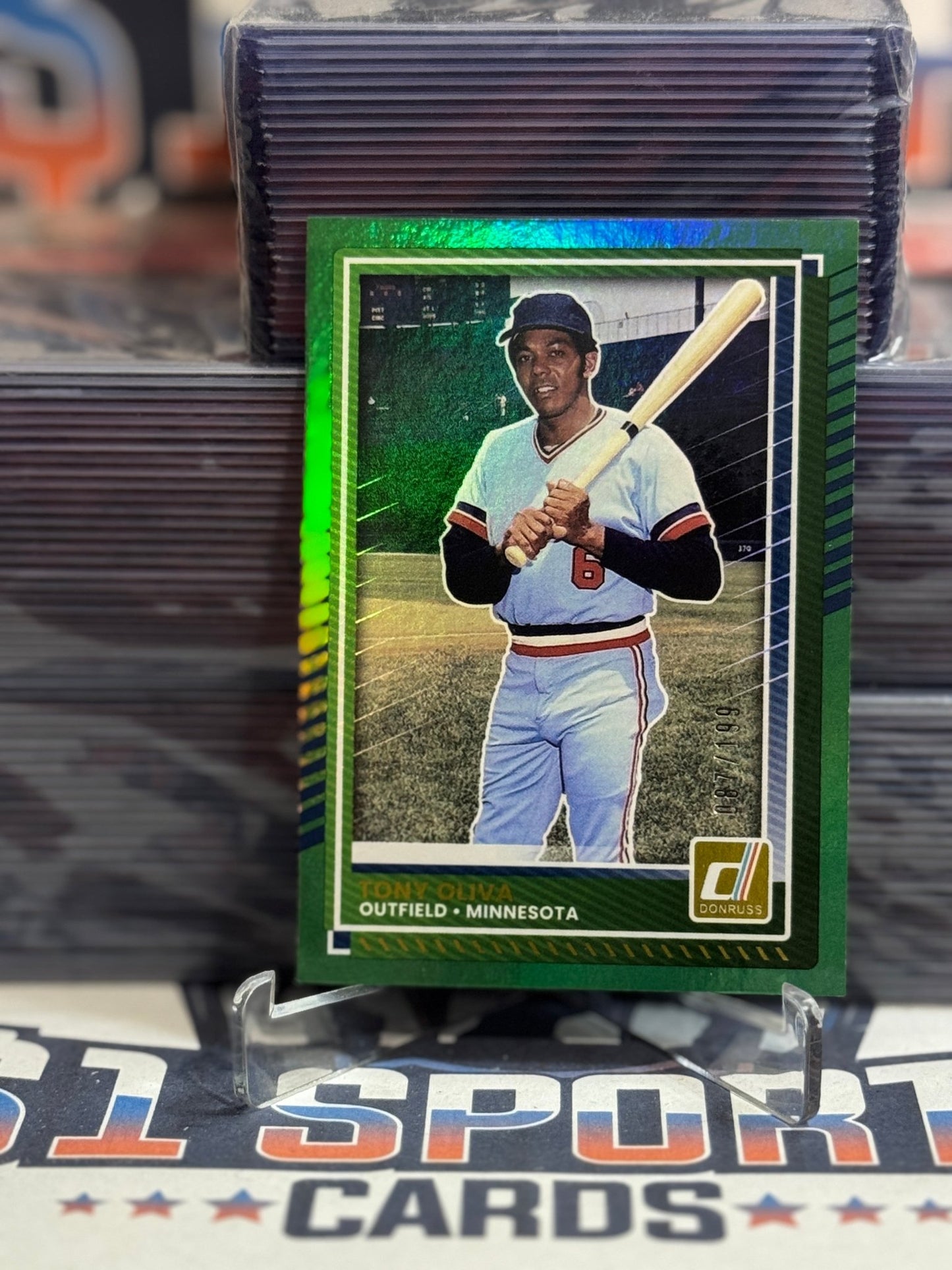 2025 Donruss (Green Foil, 87/199) Tony Oliva 23