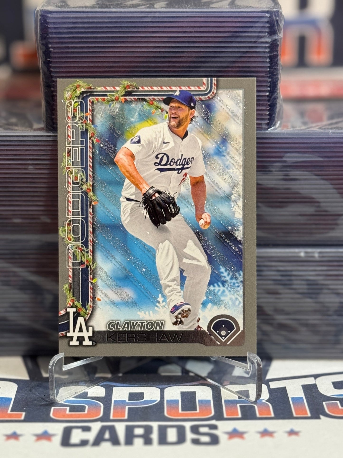 2025 Topps Holiday (Glitter) Clayton Kershaw H126