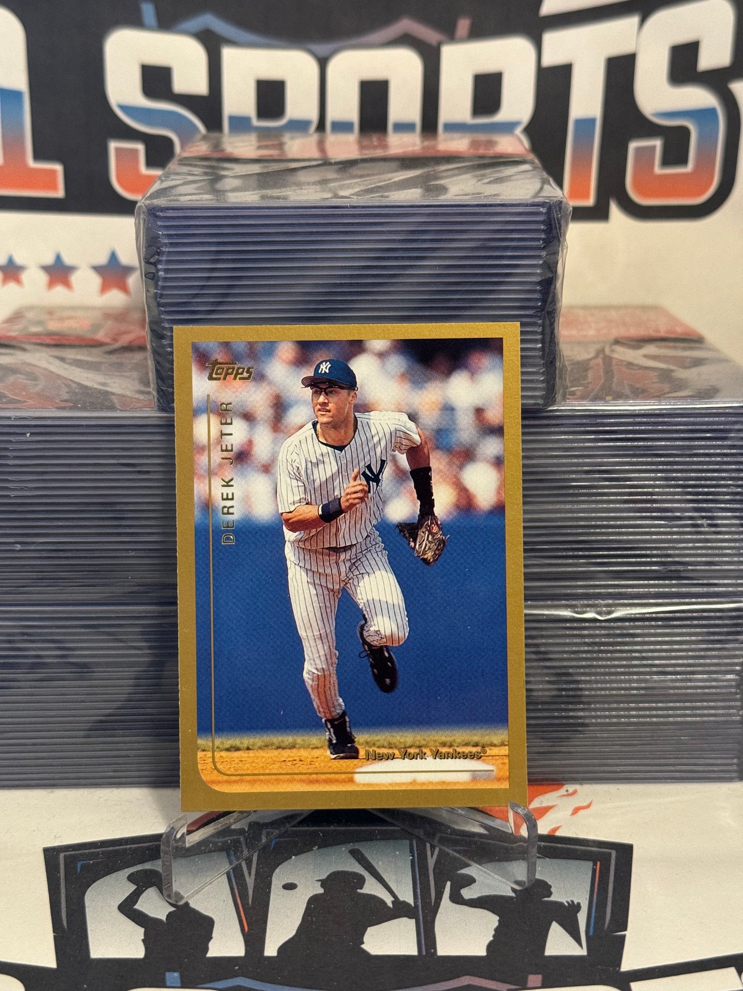1999 Derek Jeter #85
