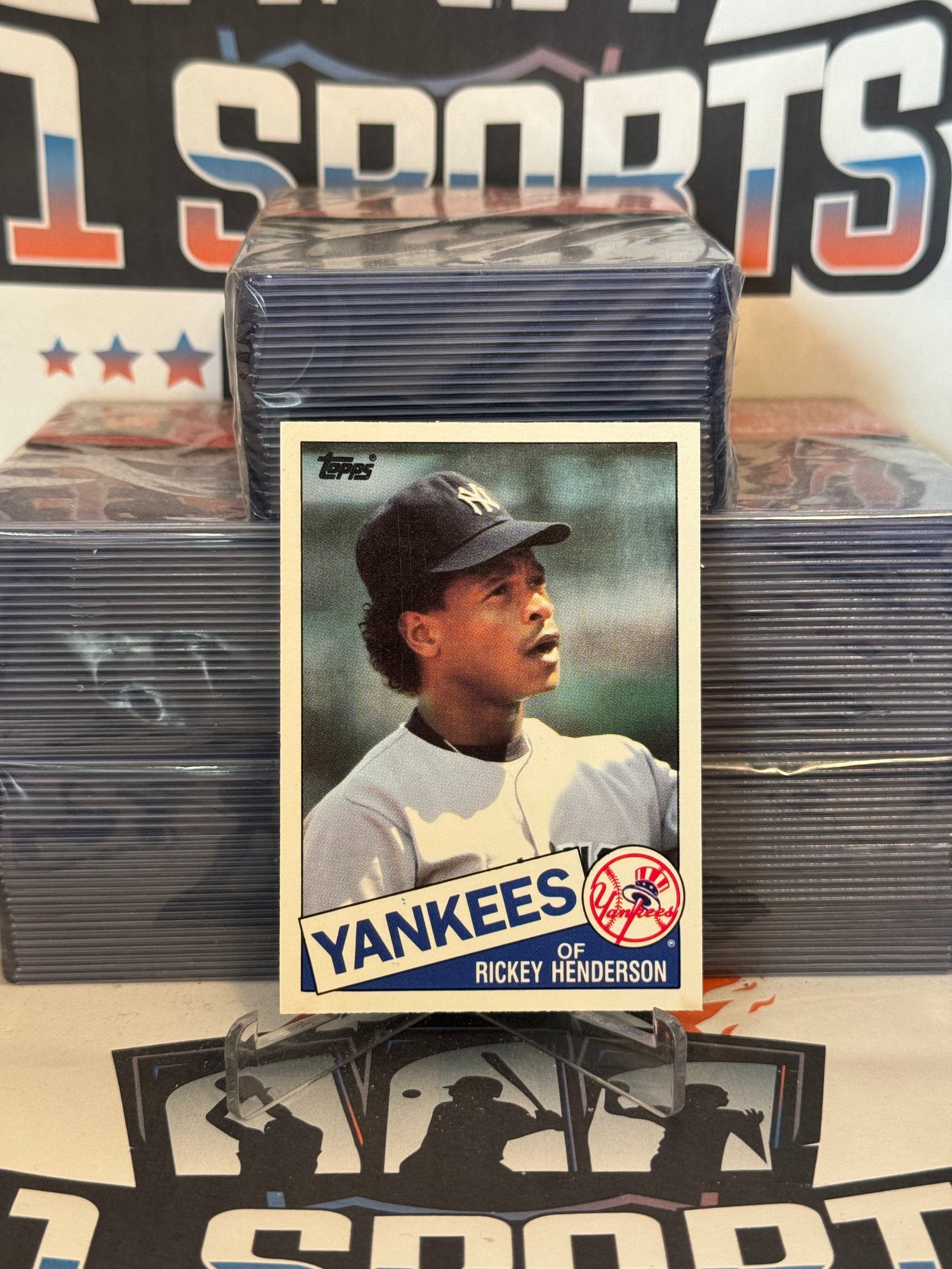 1985 Topps Traded (Yankees Debut) Rickey Henderson #49T