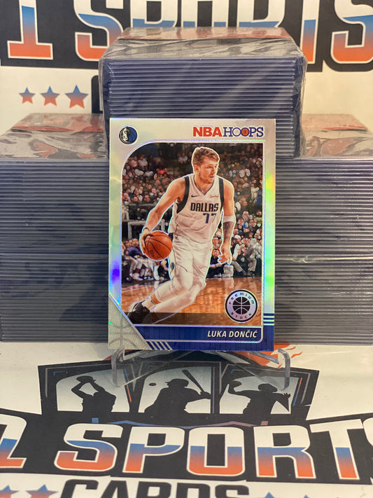 2019 NBA Hoops Premium Stock (Silver Prizm, Second Year) Luka Doncic #39