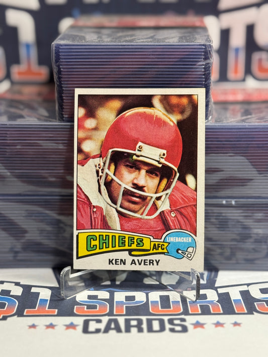 1975 Topps Ken Avery #306