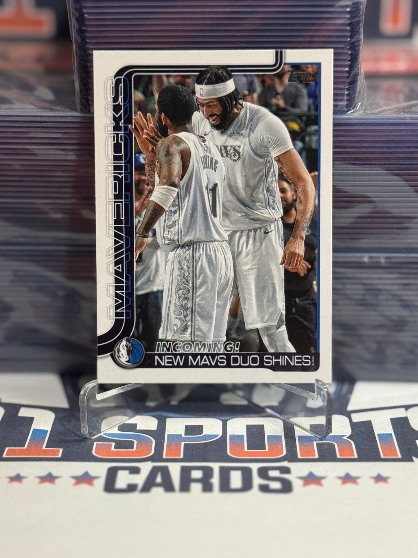 2025 Topps (Mavericks Team Card) Anthony Davis & Kyrie Irving #296