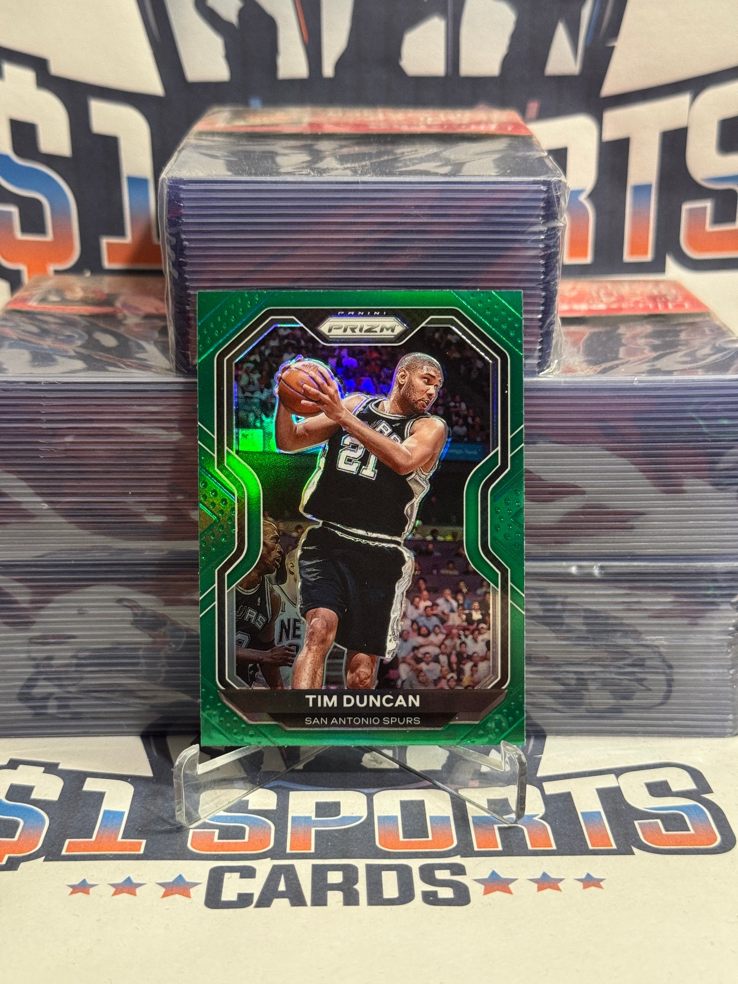 2020 Panini Prizm (Green Prizm) Tim Duncan #30