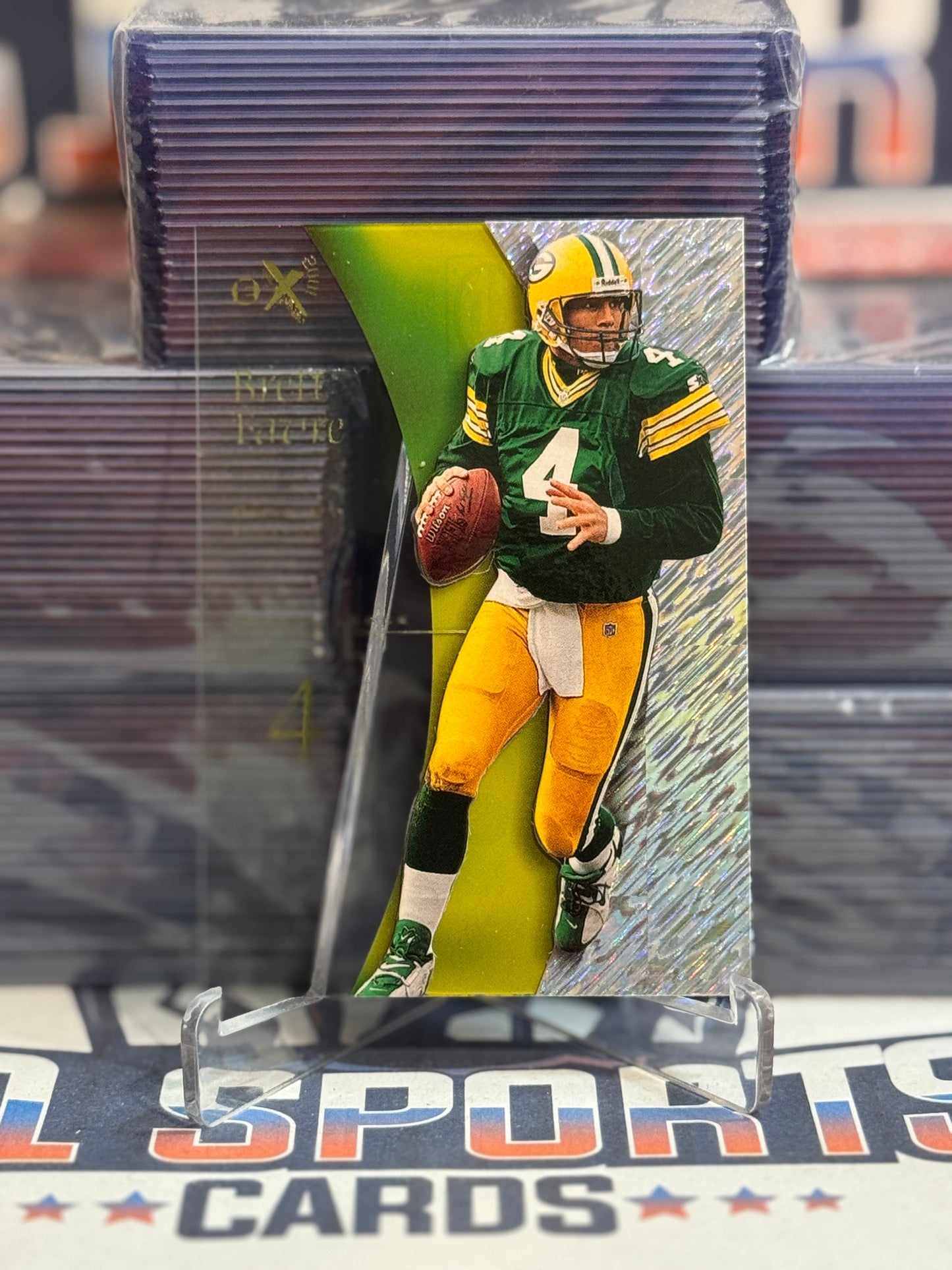 1998 Skybox EX 2000 Brett Favre #4