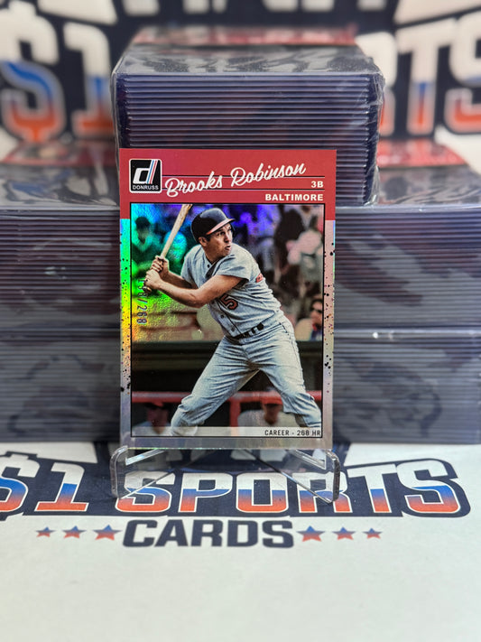 2023 Donruss (Stat Line Foil, Retro 198/268) Brooks Robinson #257
