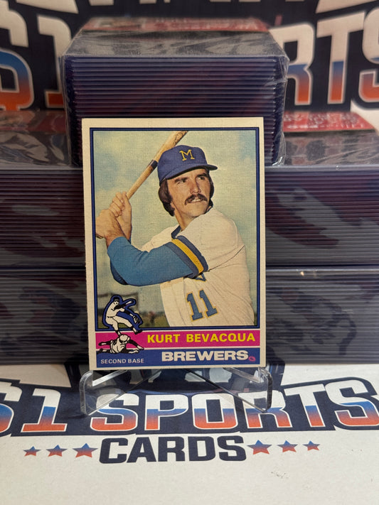 1976 Topps Kurt Bevacqua #427