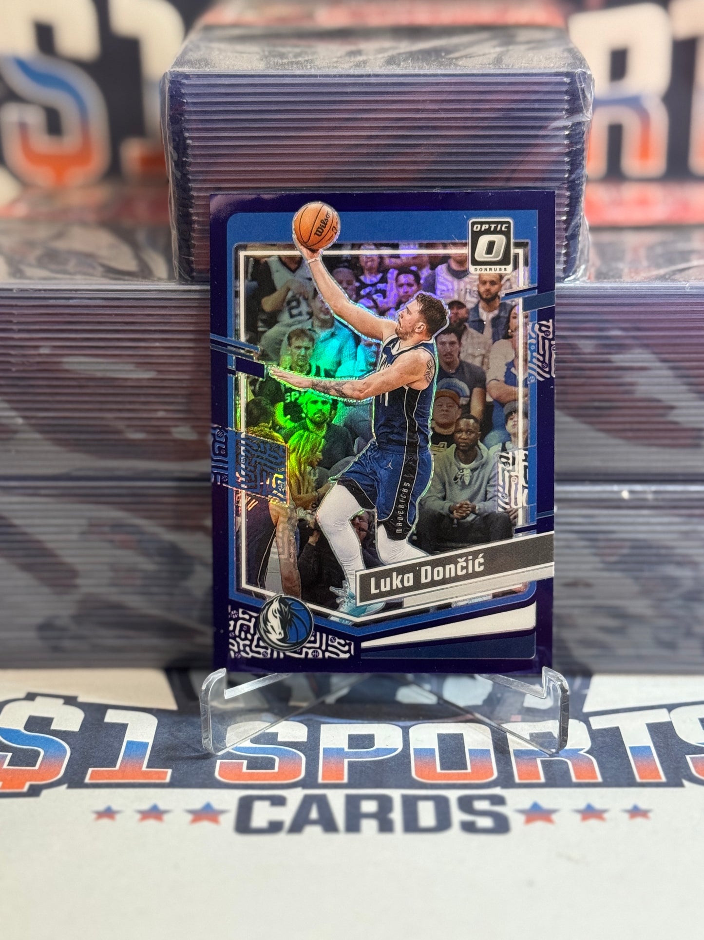 2023 Donruss Optic (Purple Prizm) Luka Doncic #67