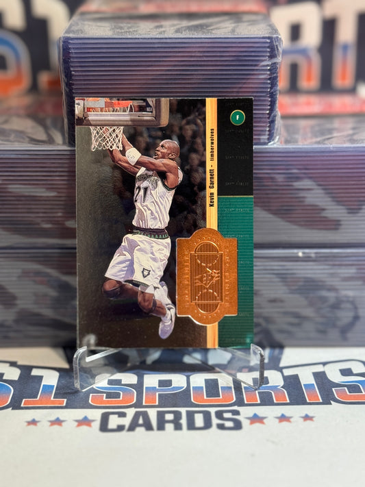 1998 Upper Deck SPx Finite (2,983/10,000) Kevin Garnett #29
