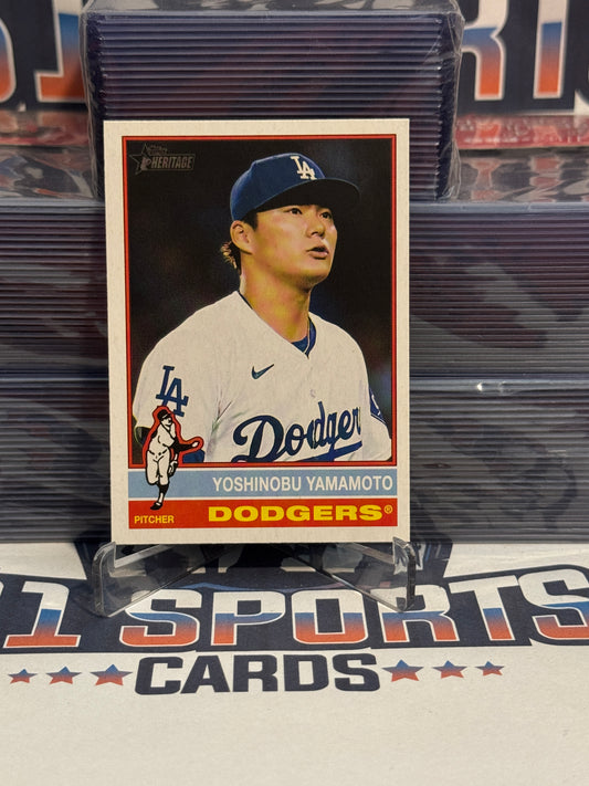 2025 Topps Heritage (2nd Year) Yoshinobu Yamamota #172