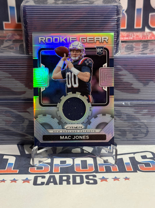 2021 Panini Prizm (Silver Prizm, Rookie Gear Relic) Mac Jones #RG-6
