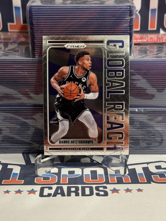 2024 Panini Mosaic (Global Reach) Giannis Antetokounmpo #4