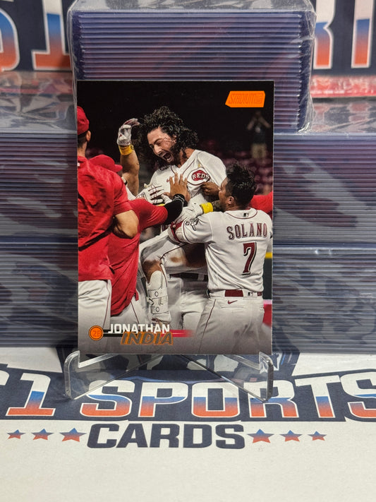2023 Topps Stadium Club (Orange 172/199) Jonathan India #16