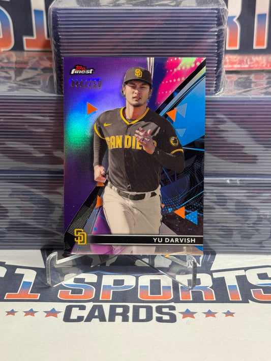 2021 Topps Finest (Purple Refractor 80/250) Yu Darvish #6