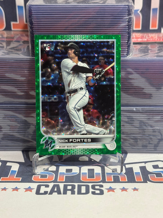 2022 Topps (Green Foil 407/499) Nick Fortes Rookie #333
