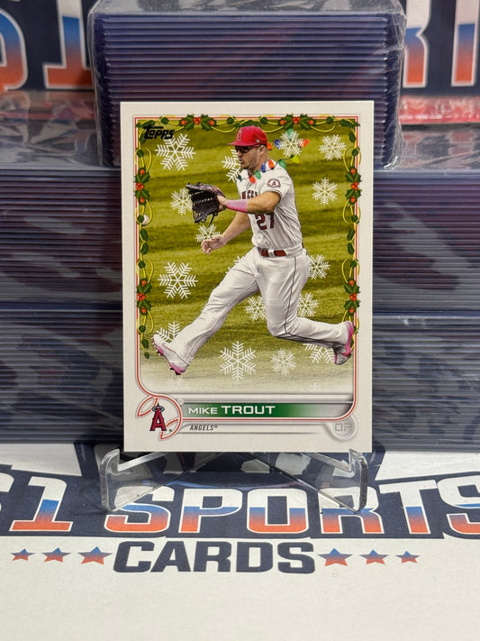 2022 Topps Holiday (Christmas Lights Variation) Mike Trout #HW50