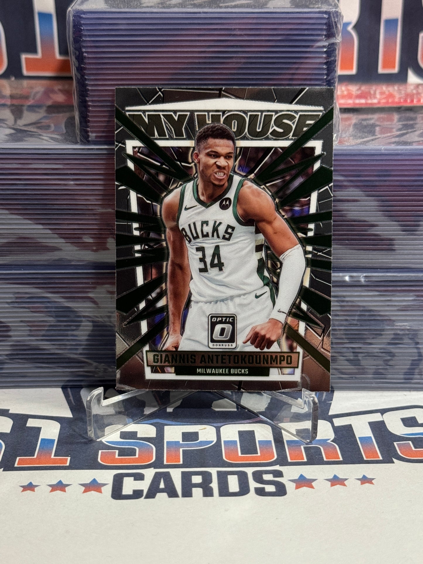 2023 Donruss Optic (My House) Giannis Antetokounmpo #11