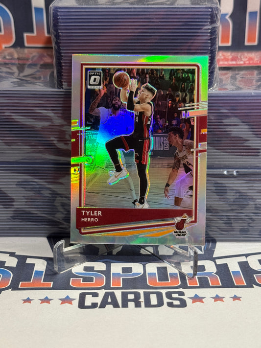 2020 Donruss Optic (Holo Prizm) Tyler Herro #61