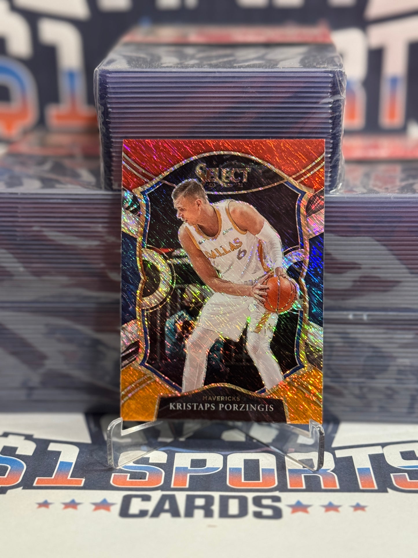 2020 Panini Select (Red White Orange Shimmer Prizm) Kristaps Porzingis #43