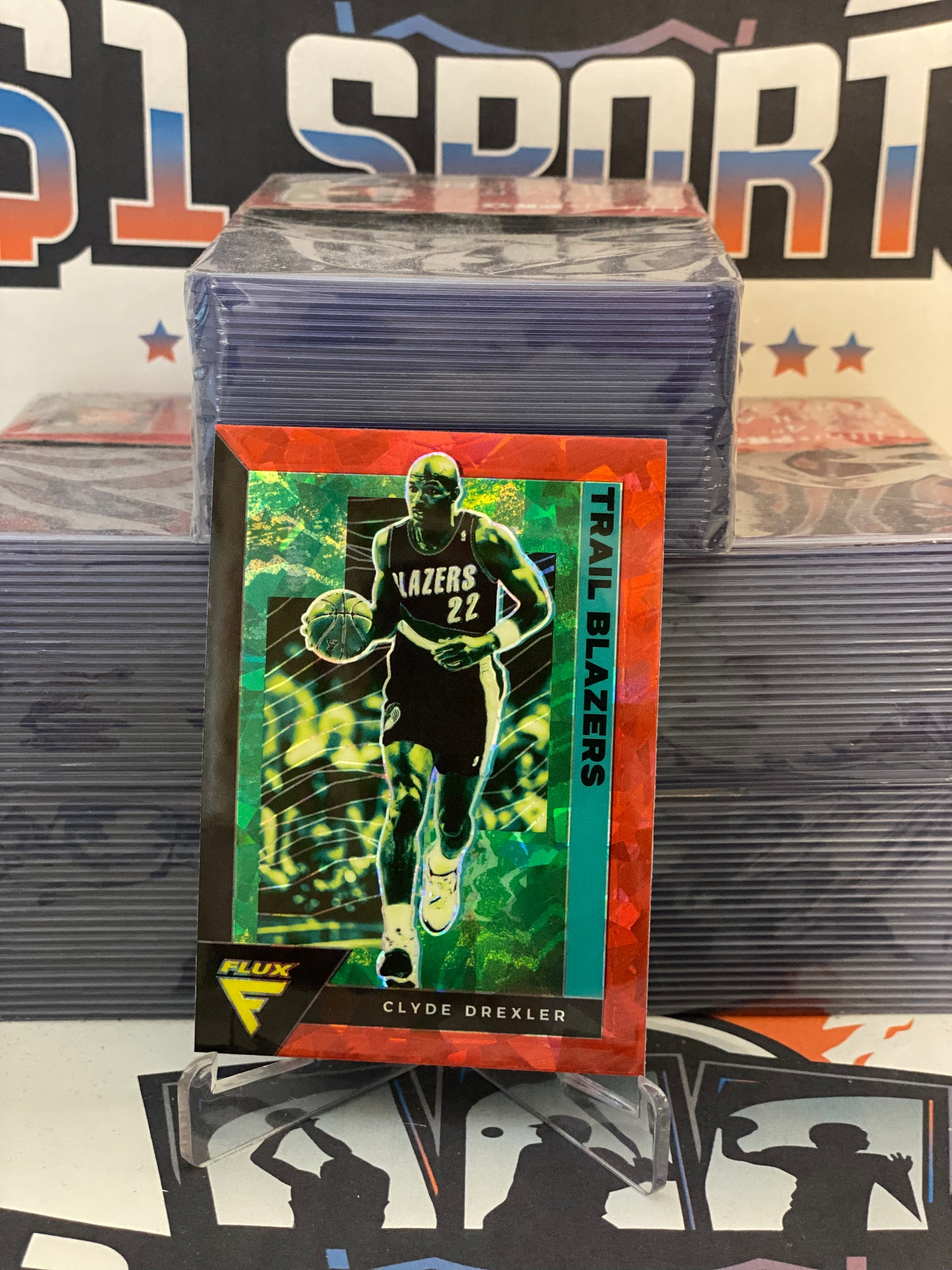 2020 Panini Flux (Red Ice Prizm) Clyde Drexler #187