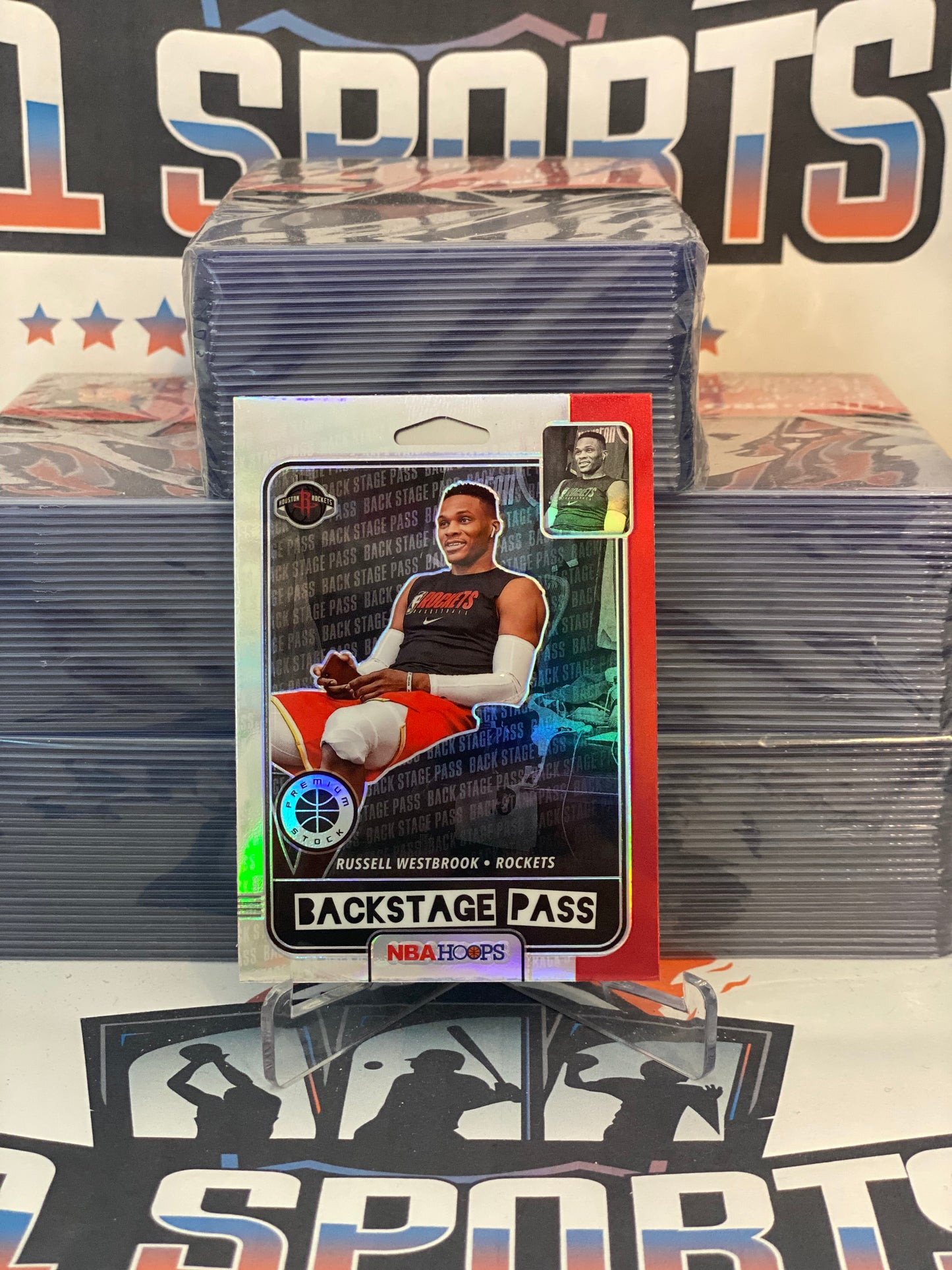 2019 Hoops Premium Stock (Holo Prizm, Backstage Pass) Russell Westbrook #5