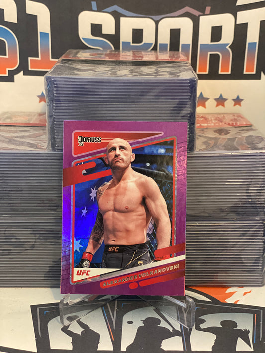 2022 Donruss UFC (Purple Flood Prizm) Alexander Volkanovski #23