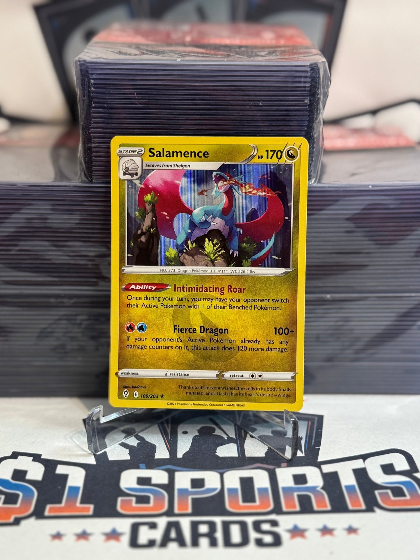 Pokemon TCG: Evolving Skies - Salamence (Holo, Rare) #109