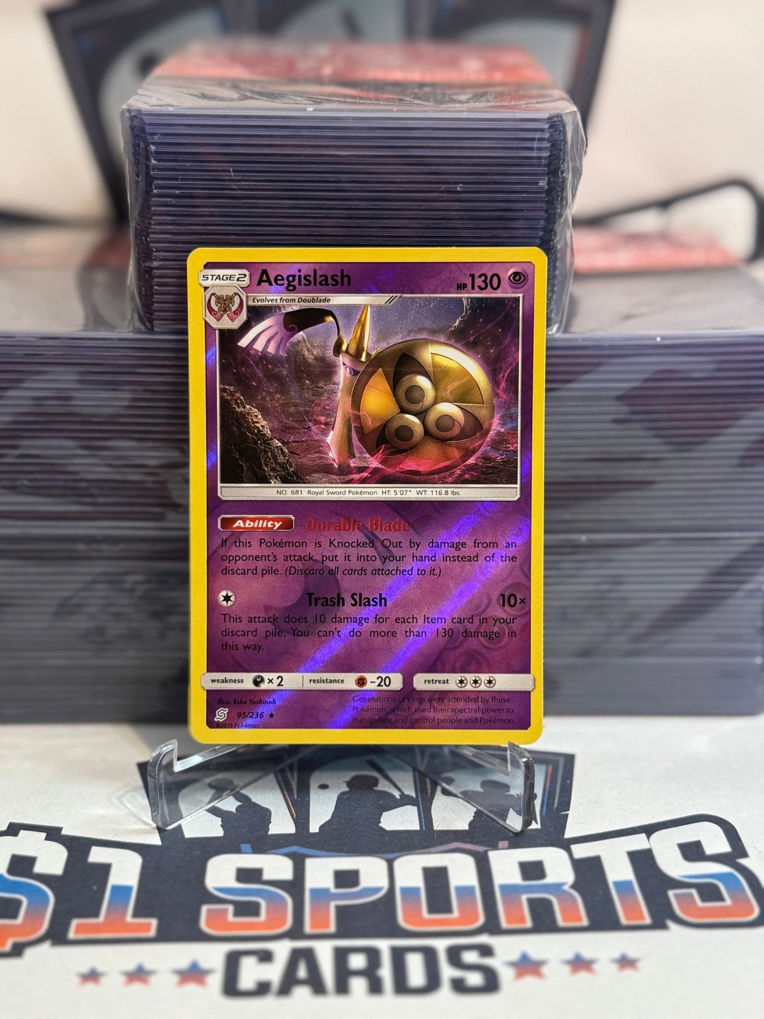 Pokemon TCG: Unified Minds - Aegislash (Reverse Holo, Rare) #95