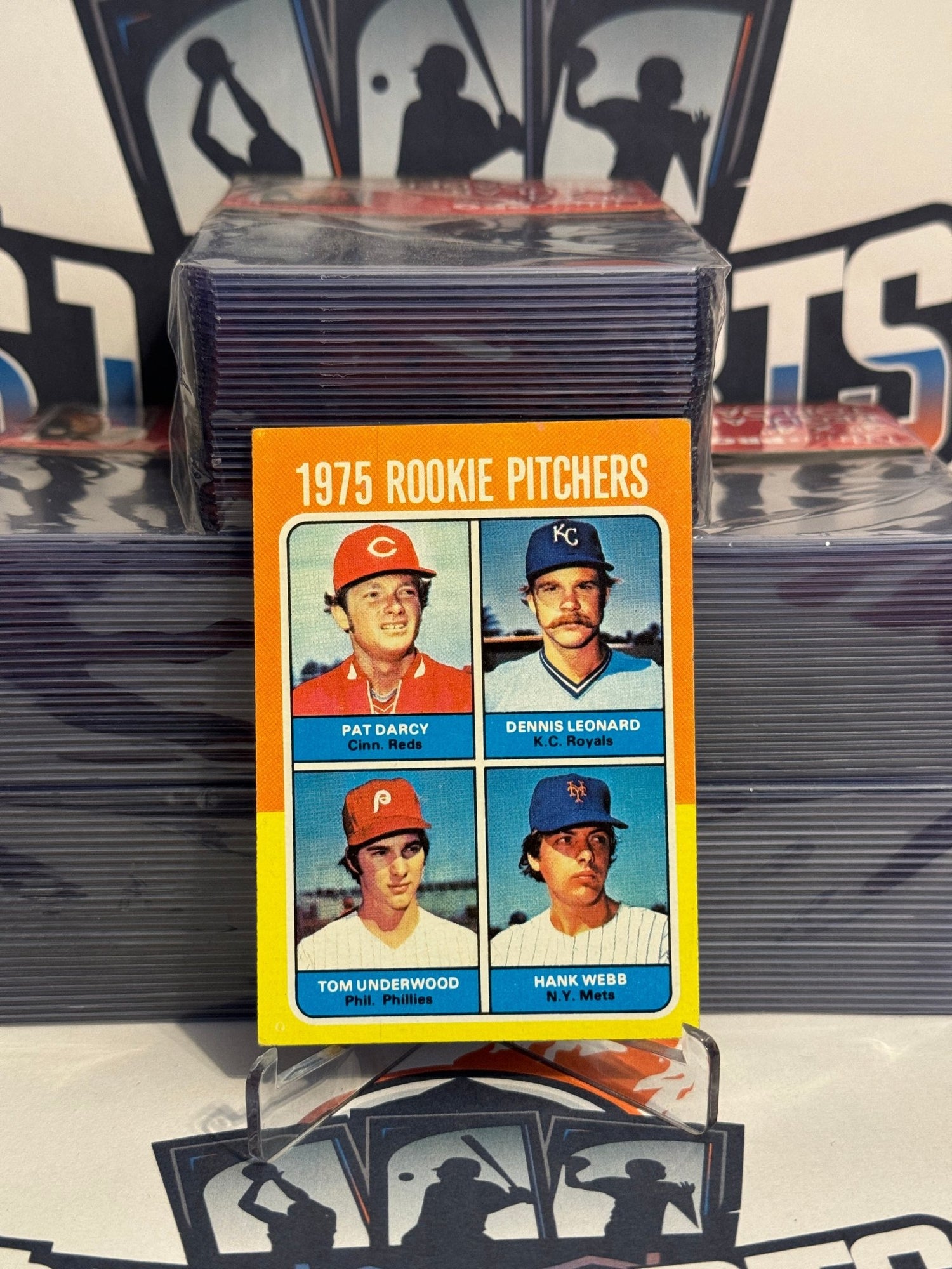 1975 Topps (Rookie Pitchers) Pat Darcy, Dennis Leonard, Tom Underwood, Hank Webb #615