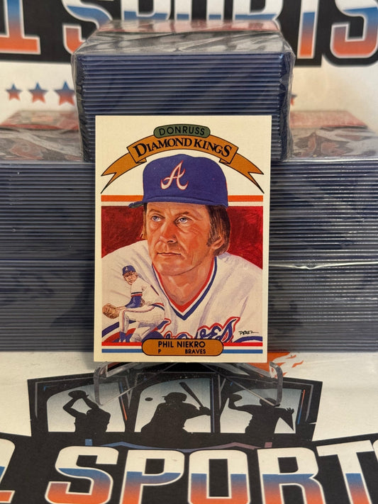 1982 Donruss (Diamond Kings) Phil Niekro #10