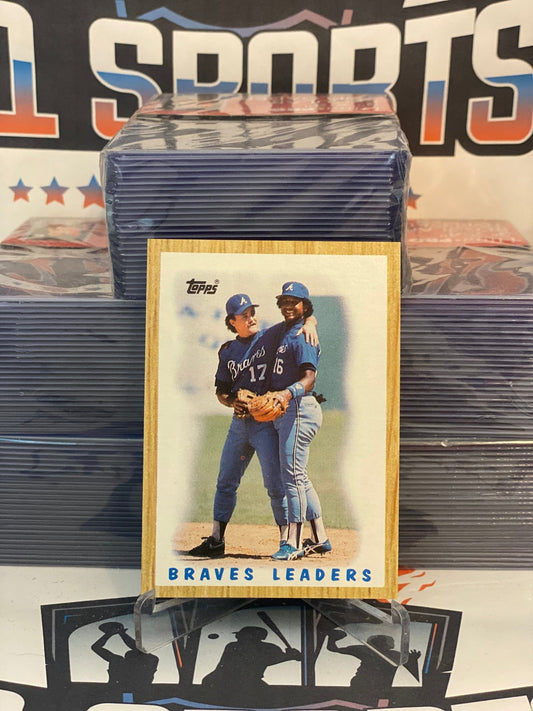 1987 Topps (Braves Team Card) Glenn Hubbard & Rafael Ramirez #31