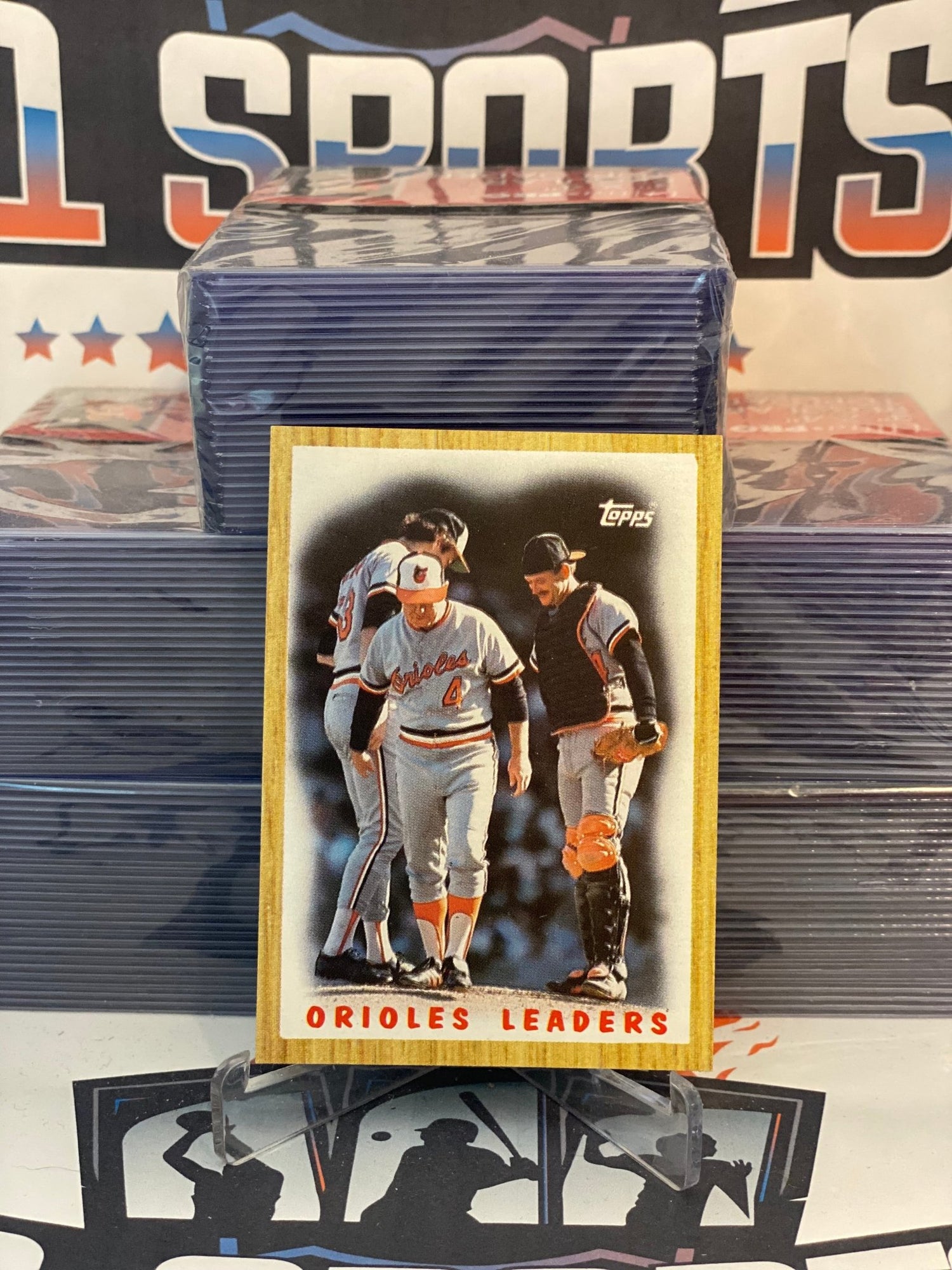 1987 Topps (Orioles Team Card) Earl Weaver #506