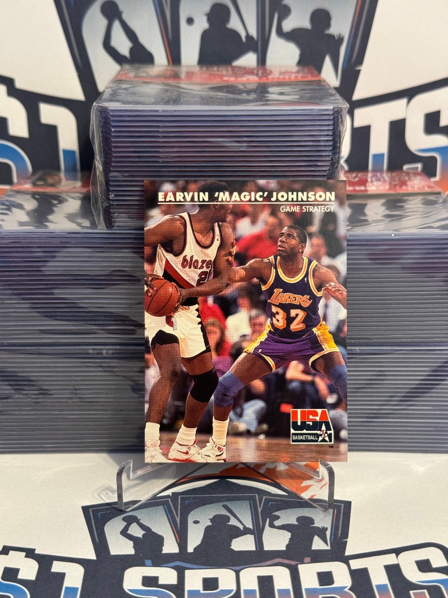 1992 Skybox (USAB) Magic Johnson #35