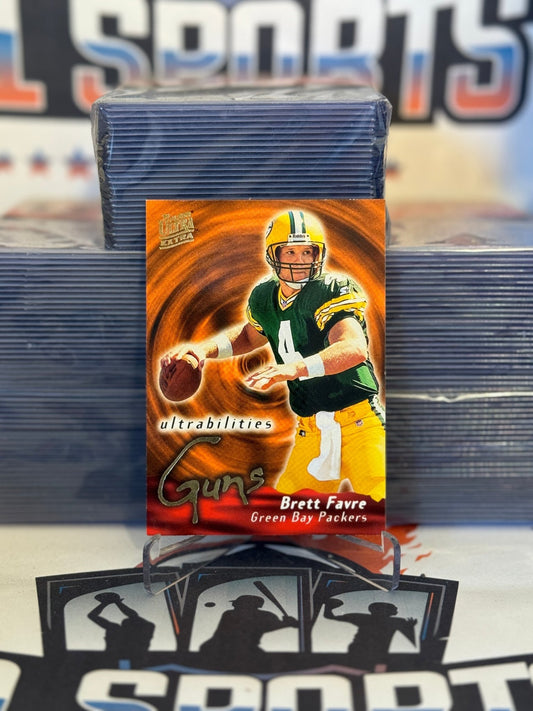 1995 Fleer Ultra (Ultrabilities Guns) Brett Favre #9