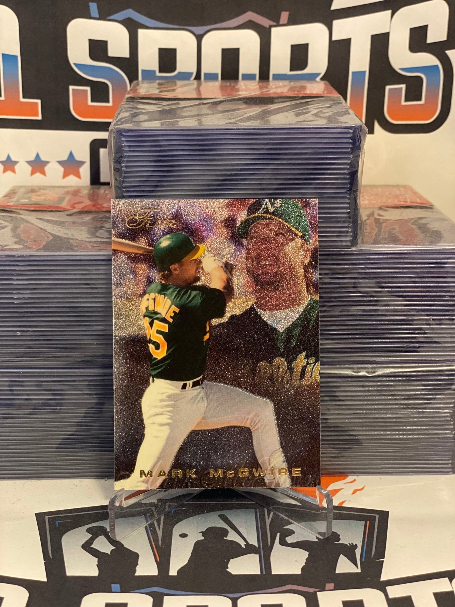 1996 Fleer Flair Mark McGwire #150