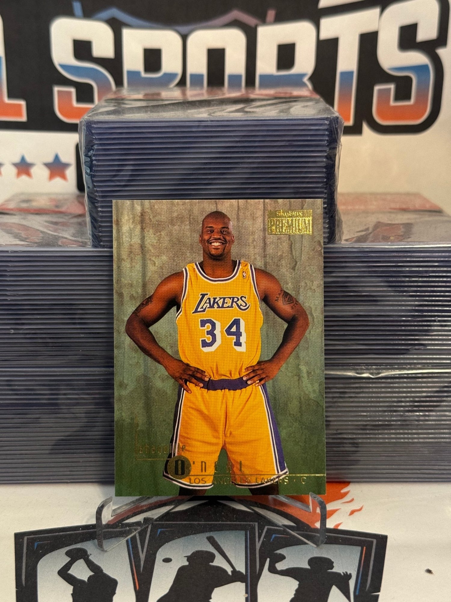 1996 Skybox Premium Shaquille O'Neal #58