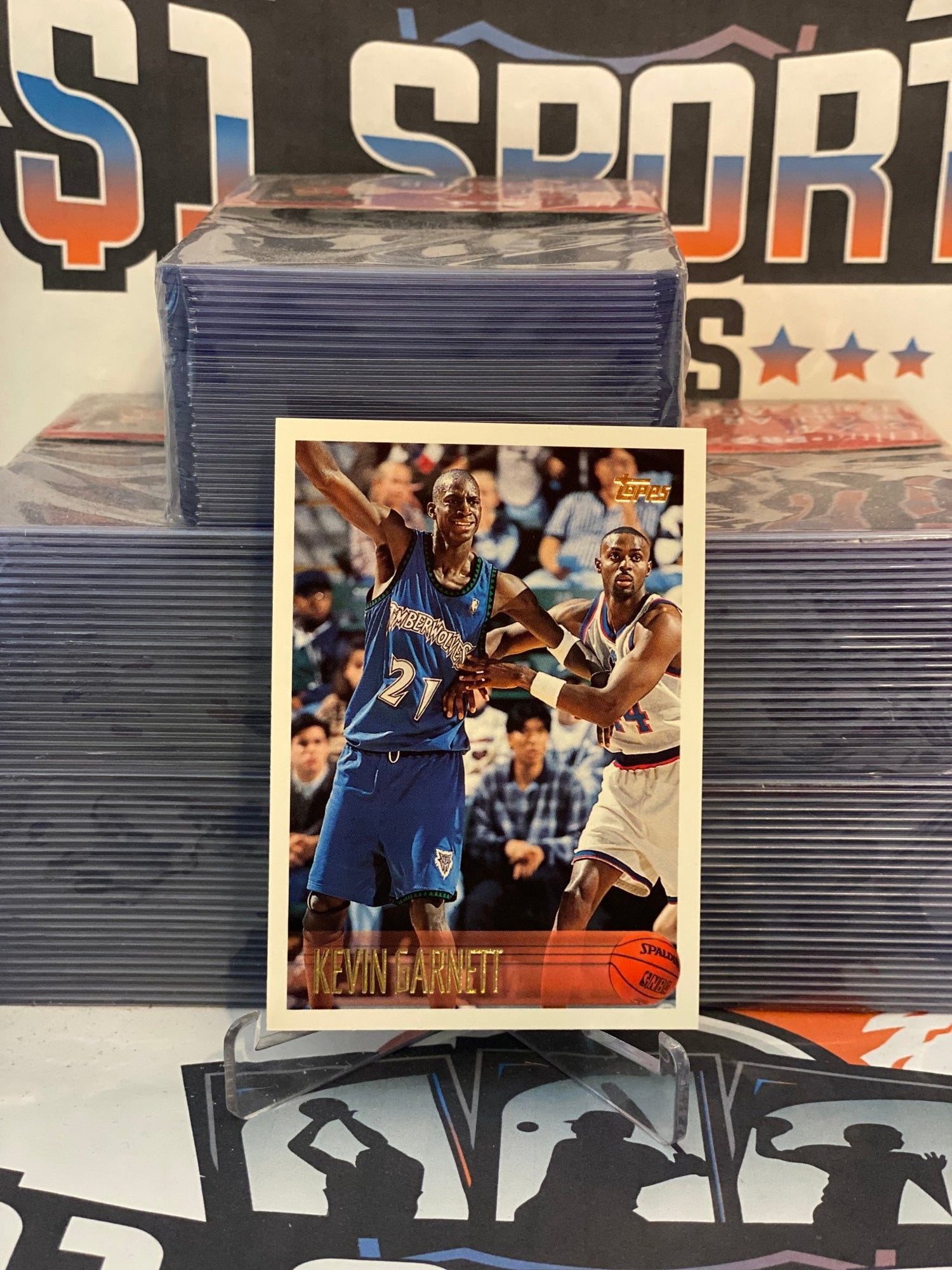 1996 Topps (2nd Year) Kevin Garnett #131