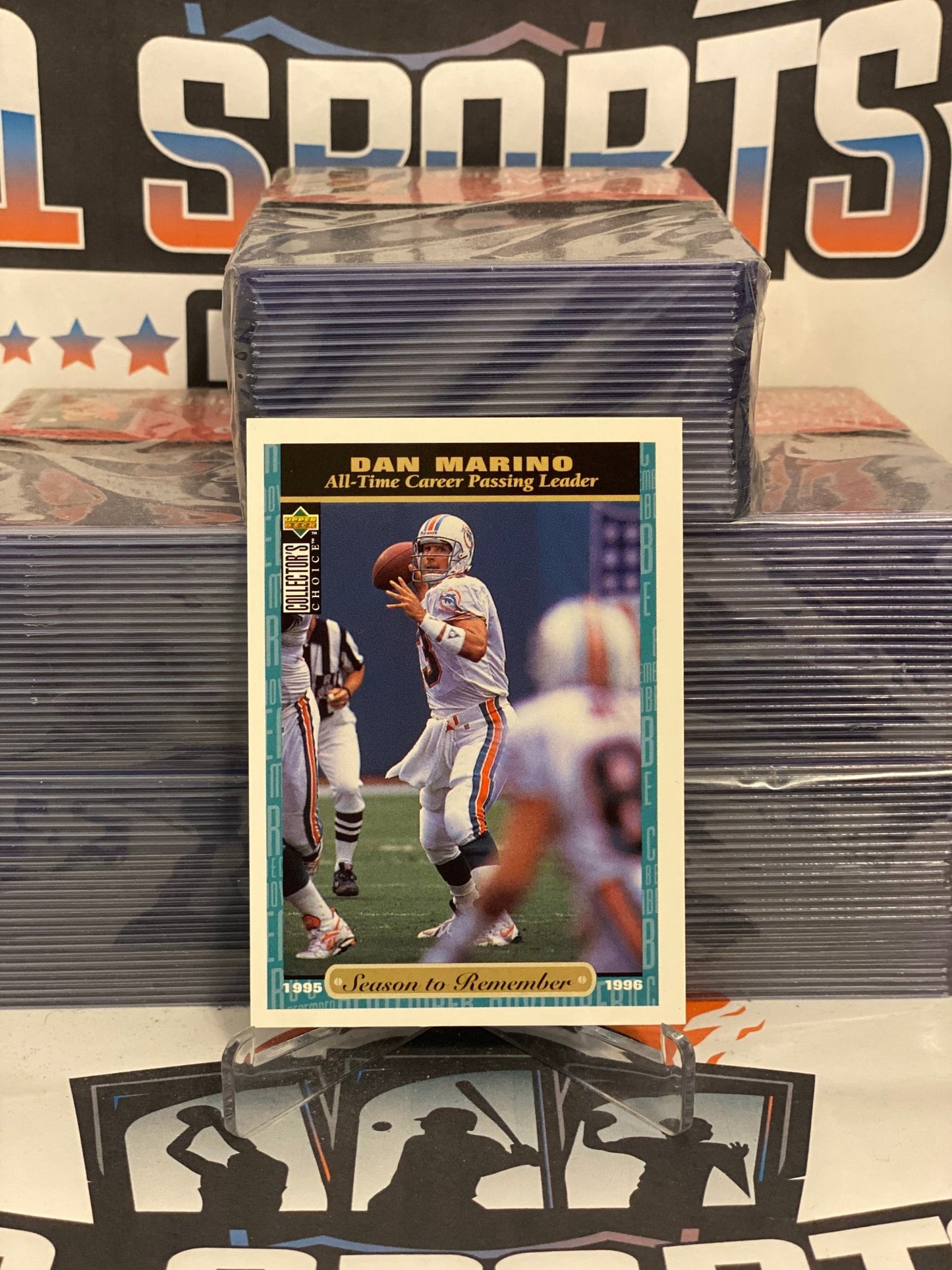 1996 Upper Deck (Season To Remember) Dan Marino #64