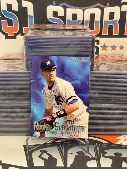 1997 Fleer (Rookie Sensation) Derek Jeter #7