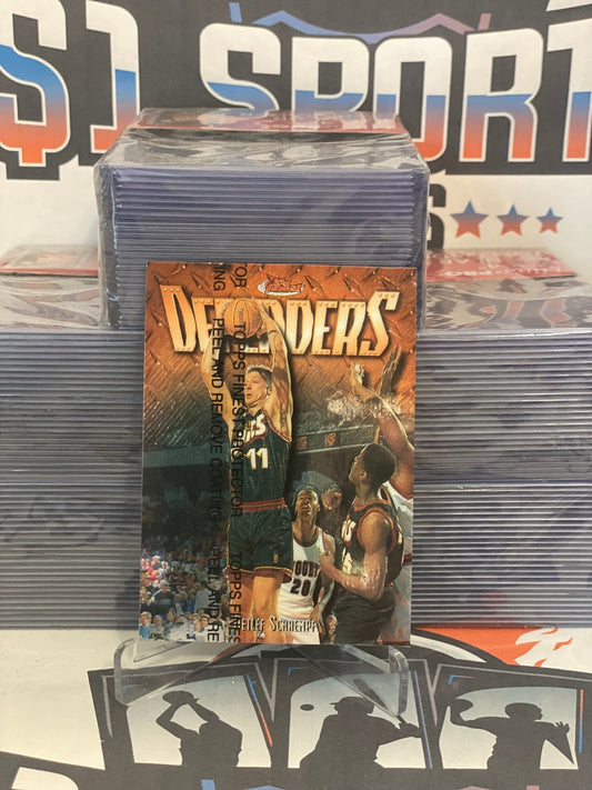 1997 Topps Finest (Defenders) Detlef Schrempf #236