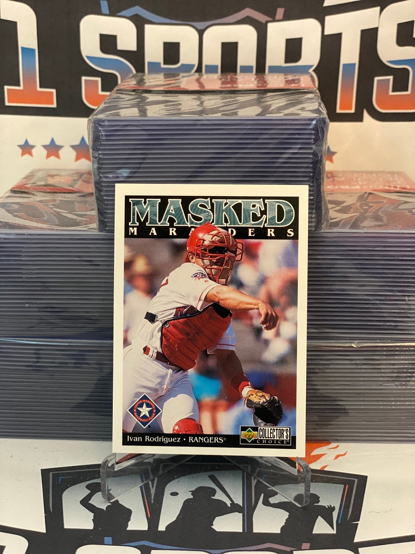 1998 Upper Deck Collector's Choice (Masked Marauders) Ivan Rodriguez #186