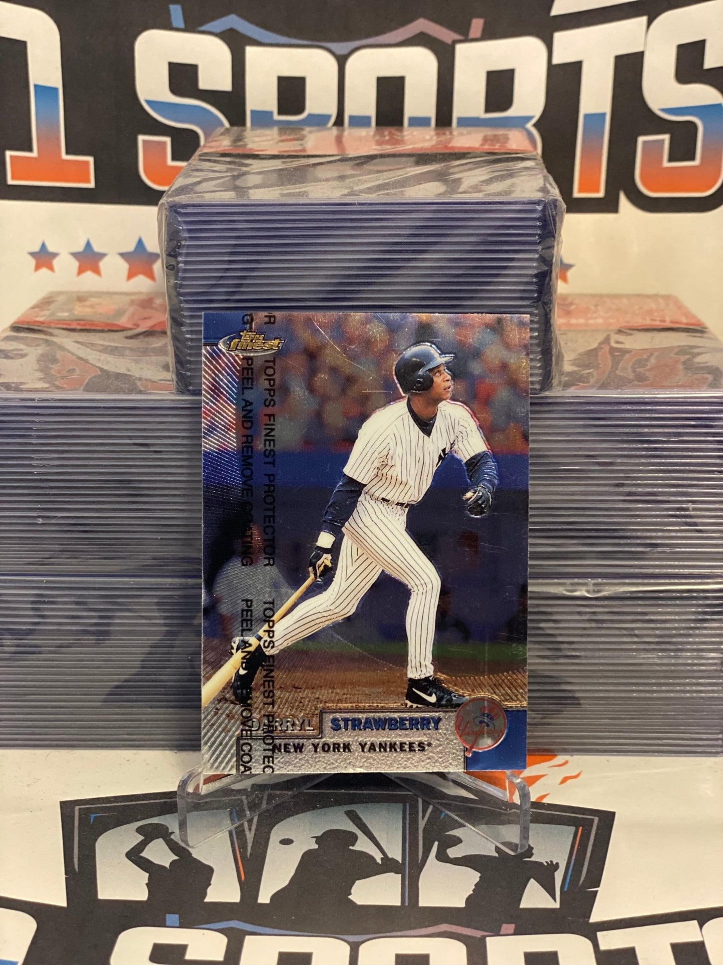 1999 Topps Finest Darryl Strawberry #38