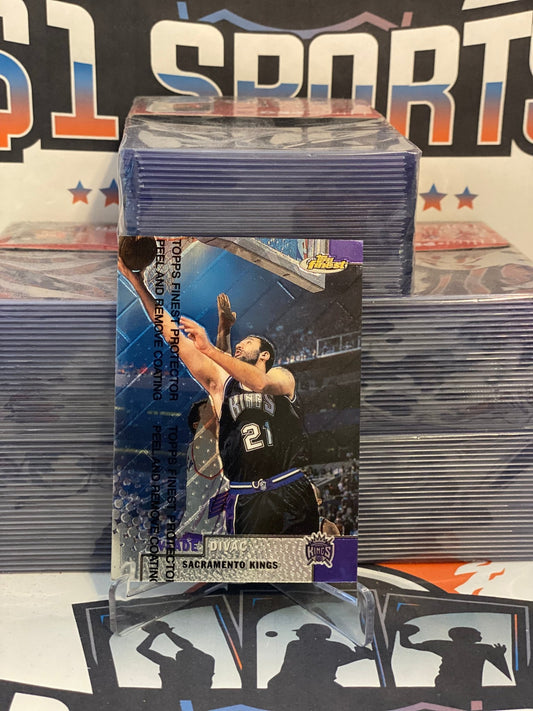 1999 Topps Finest Vlade Divac #4