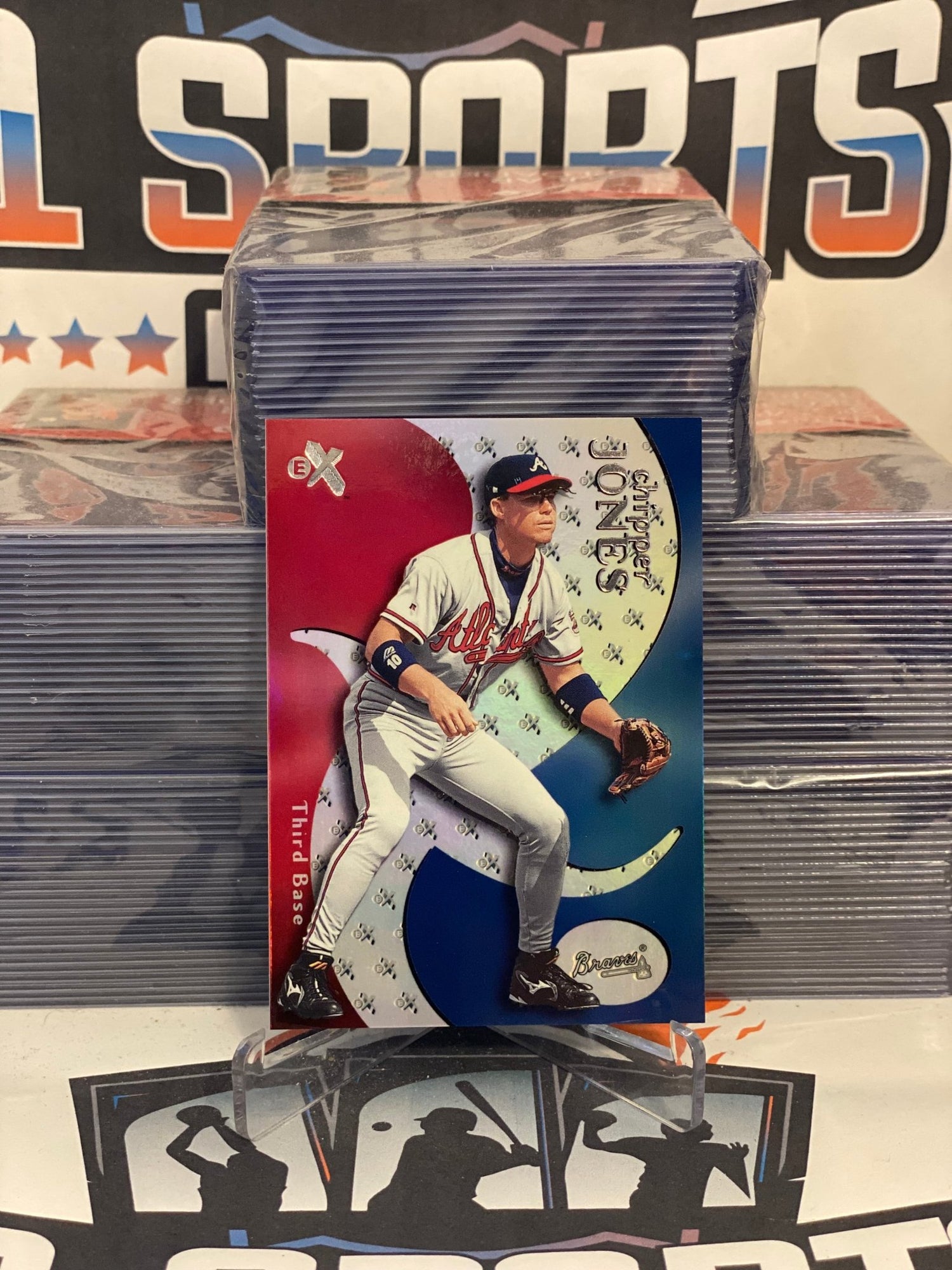 2000 Skybox Ex Chipper Jones #10