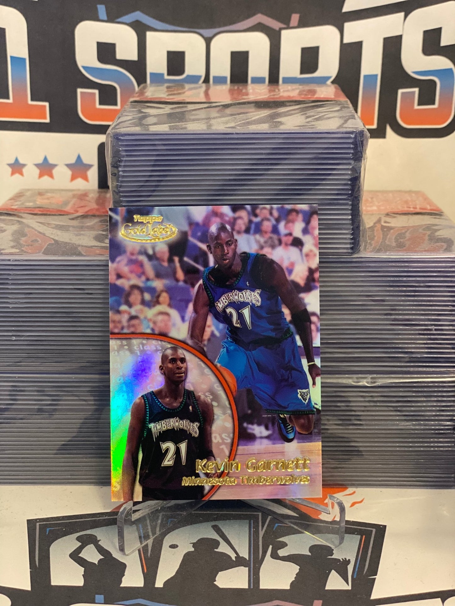 2000 Topps Gold Label (Class 1) Kevin Garnett #76