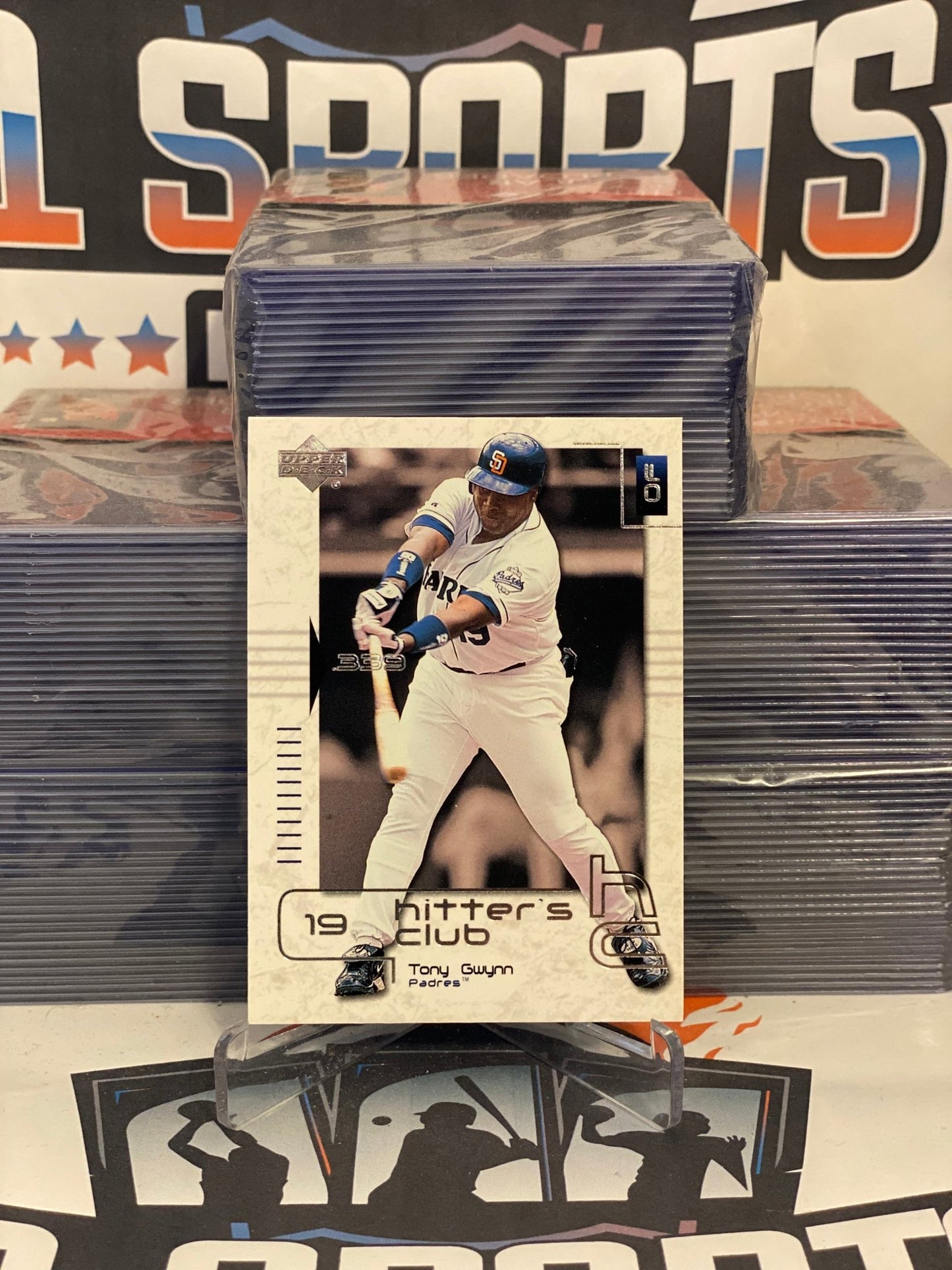 2000 Upper Deck (Hitter's Club) Tony Gwynn #33