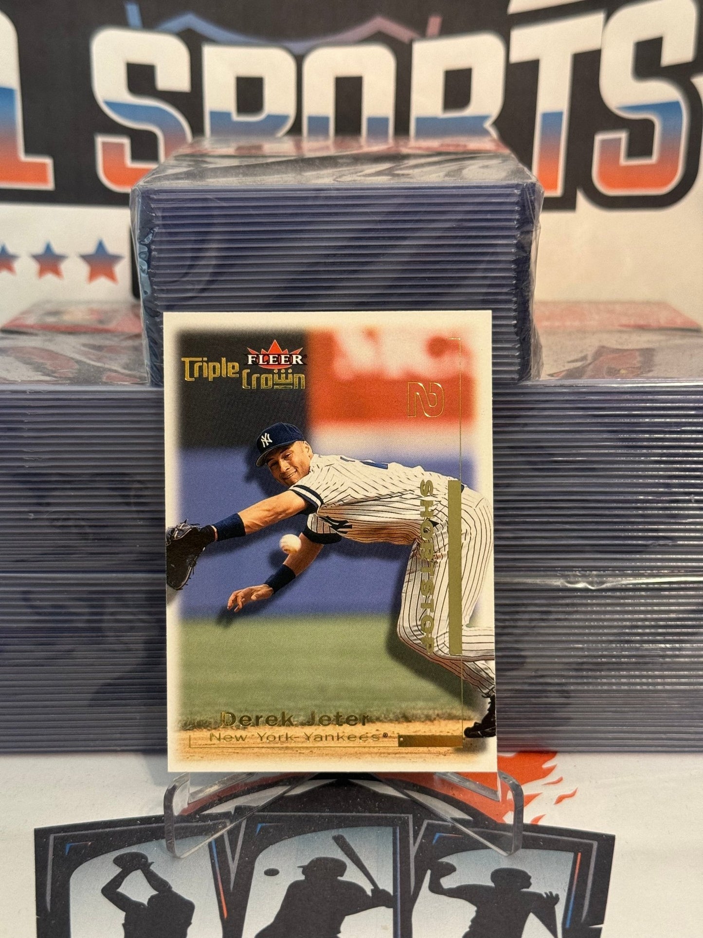 2001 Fleer Triple Crown Derek Jeter #1