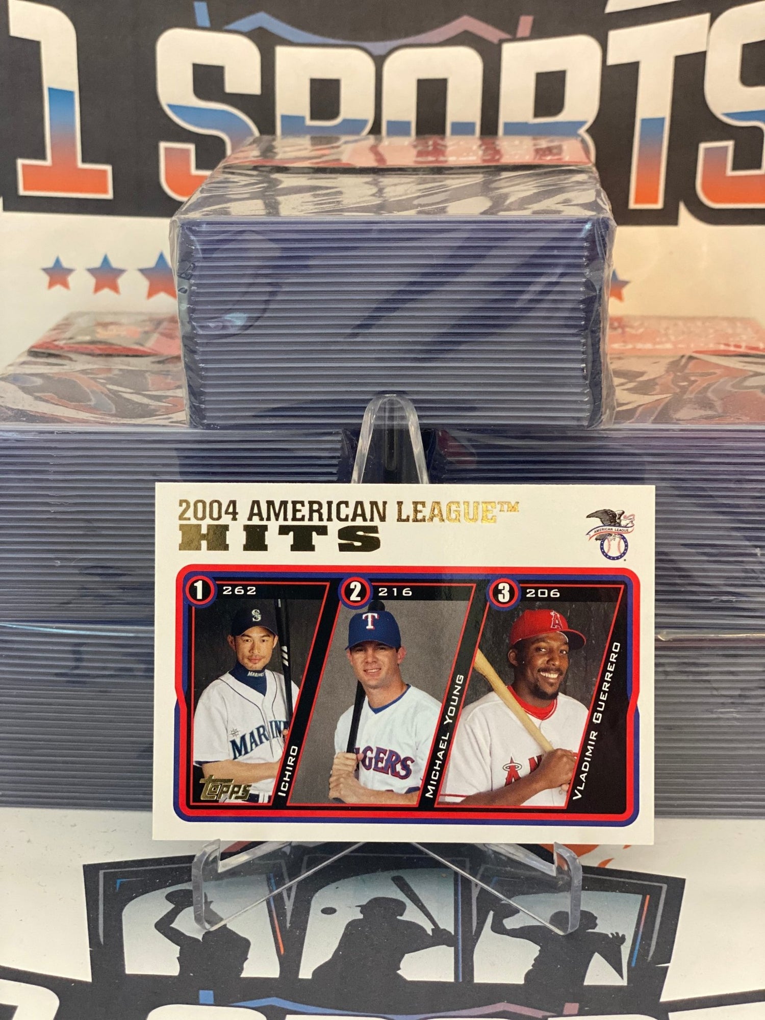 2005 Topps (AL Hits Leaders) Ichiro Suzuki, Vladimir Guerrero Sr., Michael Young #338