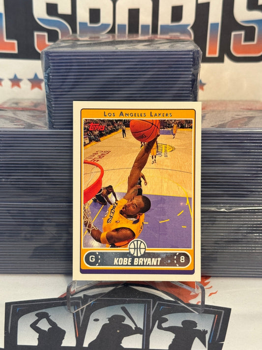 2006 Topps Kobe Bryant #8
