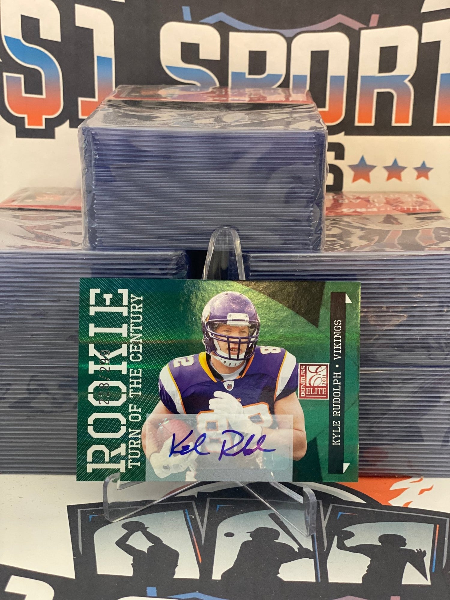 2011 Donruss Elite (Rookie Turn of The Century Auto 228/299) Kyle Rudolph #160